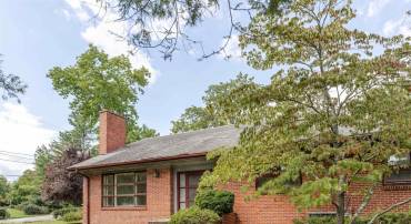 901 RUGBY RD, CHARLOTTESVILLE, Virginia 22903, 4 Bedrooms Bedrooms, ,4 BathroomsBathrooms,Residential,For sale,901 RUGBY RD,668755 MLS # 668755