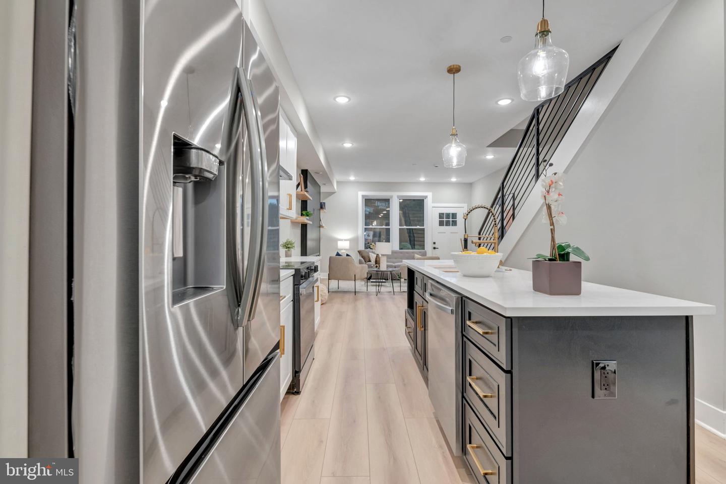 2333 FAIRLAWN AVE SE #1, WASHINGTON, District Of Columbia 20020, 4 Bedrooms Bedrooms, ,4 BathroomsBathrooms,Residential,For sale,2333 FAIRLAWN AVE SE #1,DCDC2221262 MLS # DCDC2221262