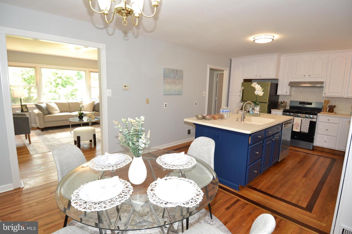 7103 GALGATE DR, SPRINGFIELD, Virginia 22152, 5 Bedrooms Bedrooms, ,3 BathroomsBathrooms,Residential,For sale,7103 GALGATE DR,VAFX2265818 MLS # VAFX2265818
