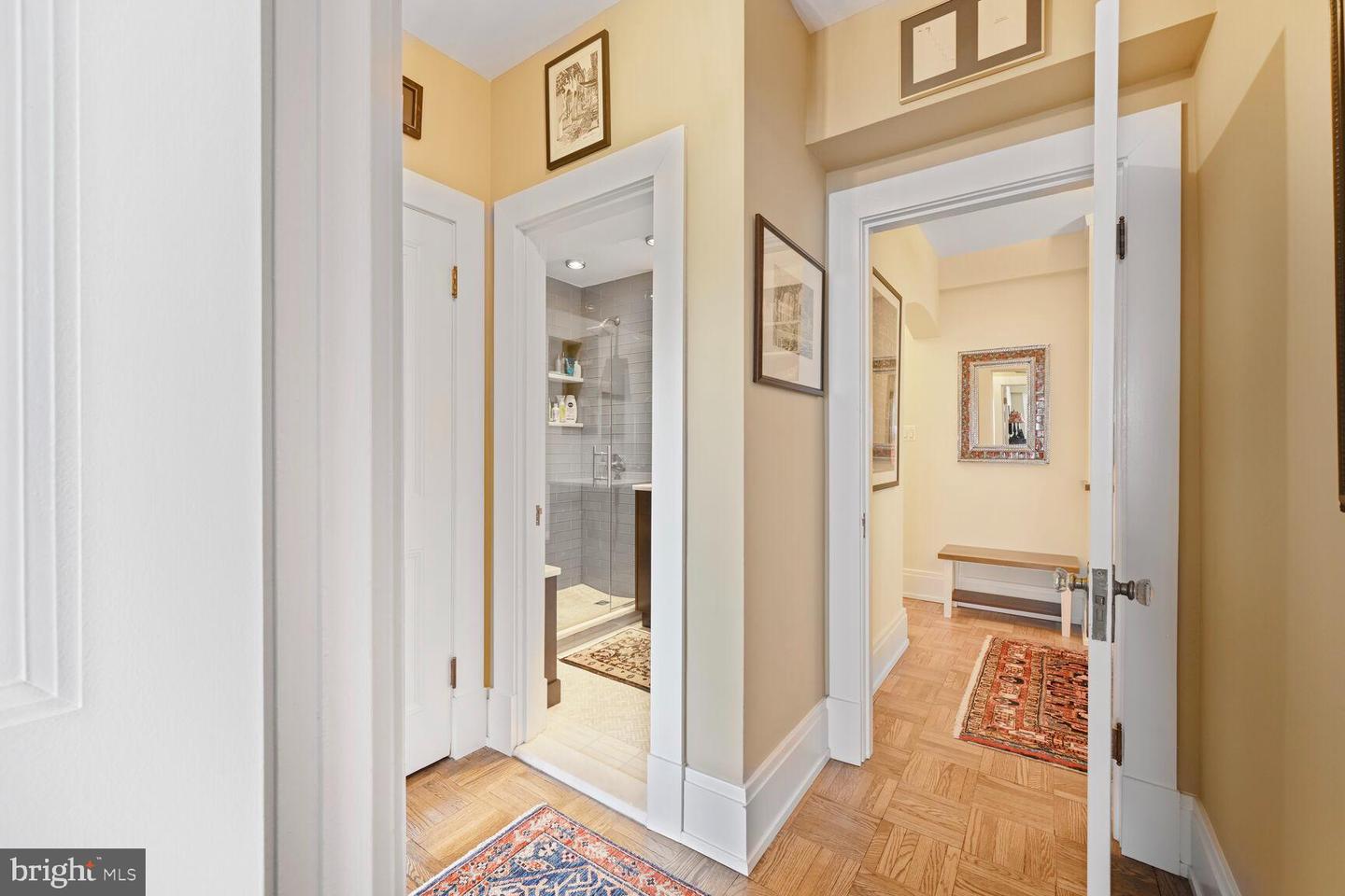 3900 CATHEDRAL AVE NW #411 A, WASHINGTON, District Of Columbia 20016, 2 Bedrooms Bedrooms, ,1 BathroomBathrooms,Residential,For sale,3900 CATHEDRAL AVE NW #411 A,DCDC2221274 MLS # DCDC2221274