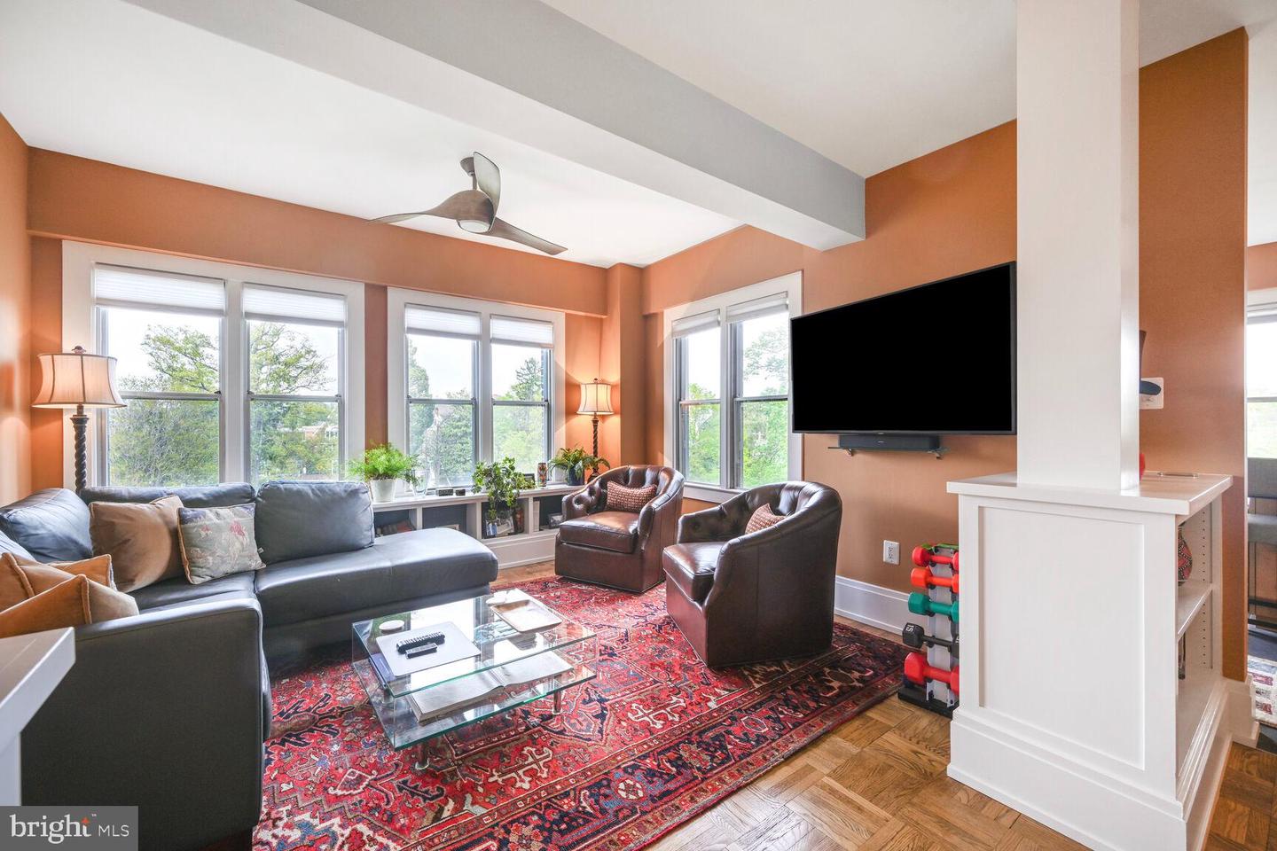 3900 CATHEDRAL AVE NW #411 A, WASHINGTON, District Of Columbia 20016, 2 Bedrooms Bedrooms, ,1 BathroomBathrooms,Residential,For sale,3900 CATHEDRAL AVE NW #411 A,DCDC2221274 MLS # DCDC2221274