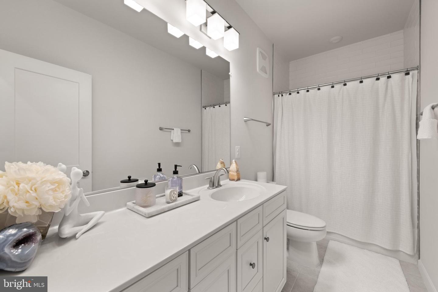 4138 LEGATO RD #50, FAIRFAX, Virginia 22033, 3 Bedrooms Bedrooms, ,2 BathroomsBathrooms,Residential,For sale,4138 LEGATO RD #50,VAFX2265868 MLS # VAFX2265868