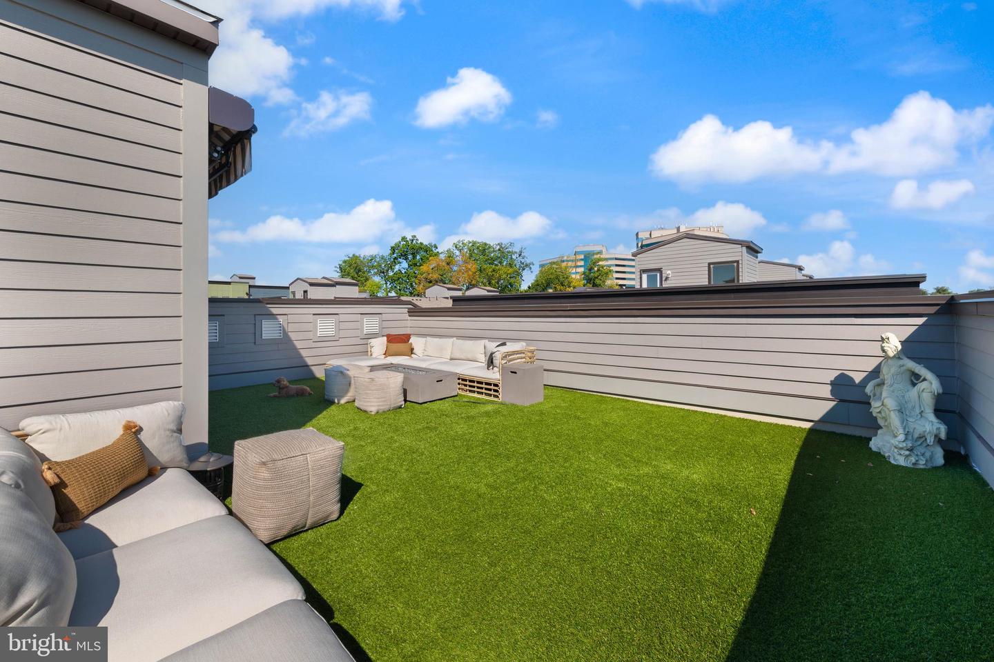 4138 LEGATO RD #50, FAIRFAX, Virginia 22033, 3 Bedrooms Bedrooms, ,2 BathroomsBathrooms,Residential,For sale,4138 LEGATO RD #50,VAFX2265868 MLS # VAFX2265868