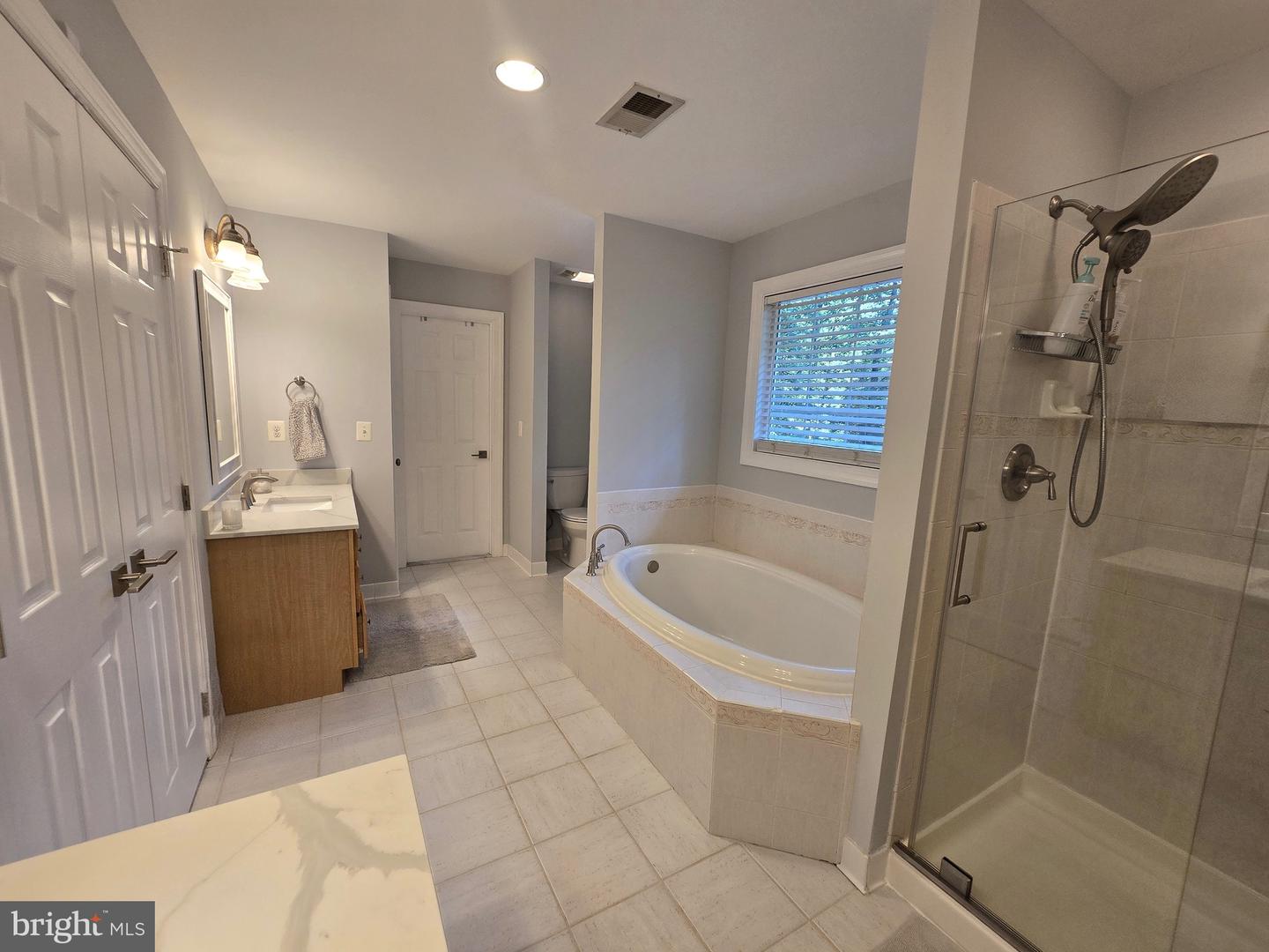 5214 SWAIN DR, WARRENTON, Virginia 20187, 4 Bedrooms Bedrooms, ,4 BathroomsBathrooms,Residential,For sale,5214 SWAIN DR,VAFQ2017042 MLS # VAFQ2017042