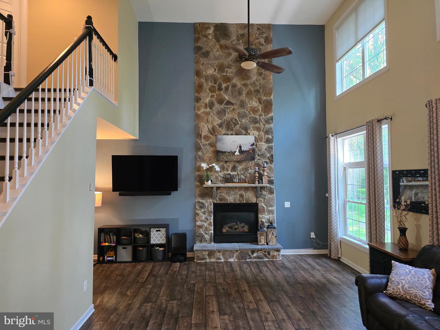 5214 SWAIN DR, WARRENTON, Virginia 20187, 4 Bedrooms Bedrooms, ,4 BathroomsBathrooms,Residential,For sale,5214 SWAIN DR,VAFQ2017042 MLS # VAFQ2017042