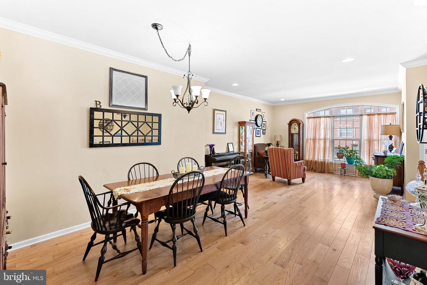 6615 BARTRAMS FOREST LN, HAYMARKET, Virginia 20169, 3 Bedrooms Bedrooms, 9 Rooms Rooms,3 BathroomsBathrooms,Residential,For sale,6615 BARTRAMS FOREST LN,VAPW2102478 MLS # VAPW2102478