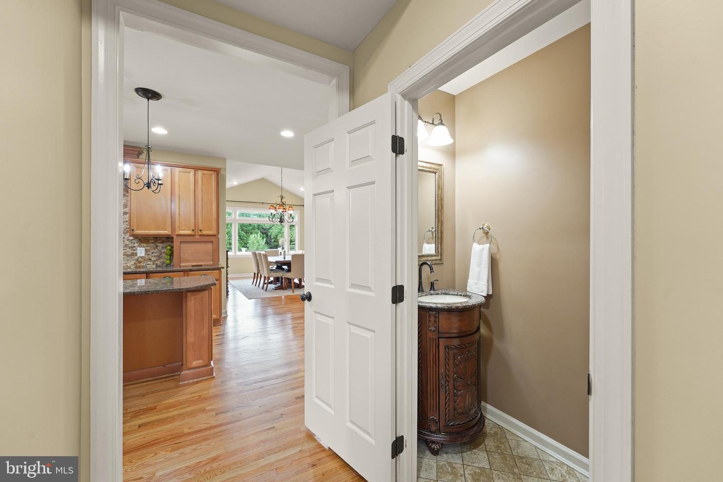 24224 KNOLLBROOK PL, ALDIE, Virginia 20105, 6 Bedrooms Bedrooms, ,5 BathroomsBathrooms,Residential,For sale,24224 KNOLLBROOK PL,VALO2105500 MLS # VALO2105500