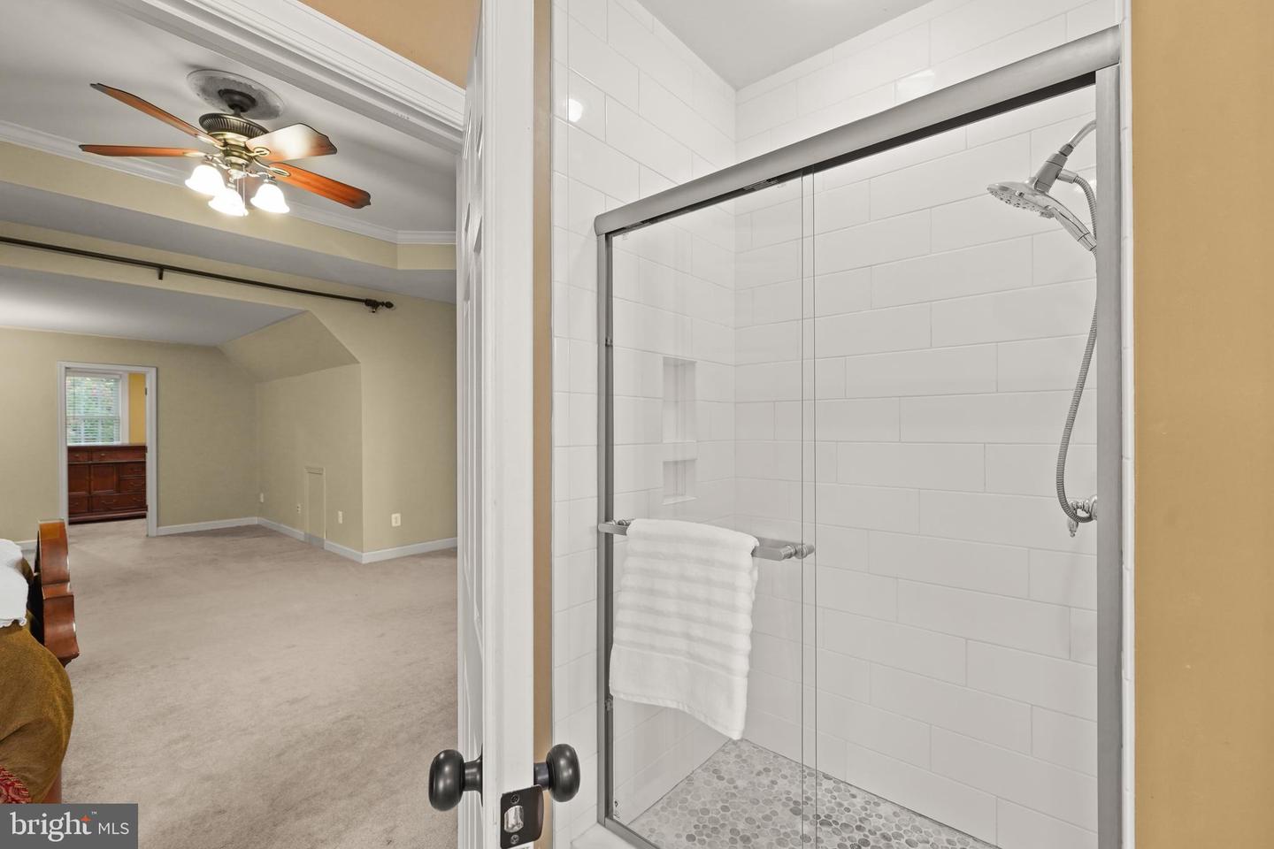 24224 KNOLLBROOK PL, ALDIE, Virginia 20105, 6 Bedrooms Bedrooms, ,5 BathroomsBathrooms,Residential,For sale,24224 KNOLLBROOK PL,VALO2105500 MLS # VALO2105500