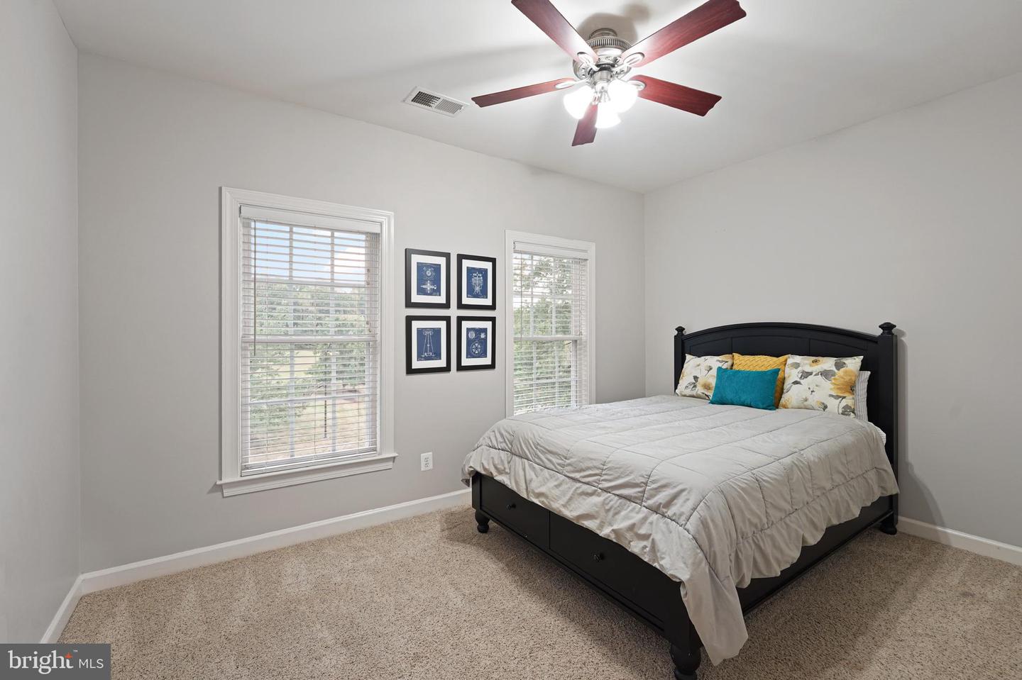 24224 KNOLLBROOK PL, ALDIE, Virginia 20105, 6 Bedrooms Bedrooms, ,5 BathroomsBathrooms,Residential,For sale,24224 KNOLLBROOK PL,VALO2105500 MLS # VALO2105500
