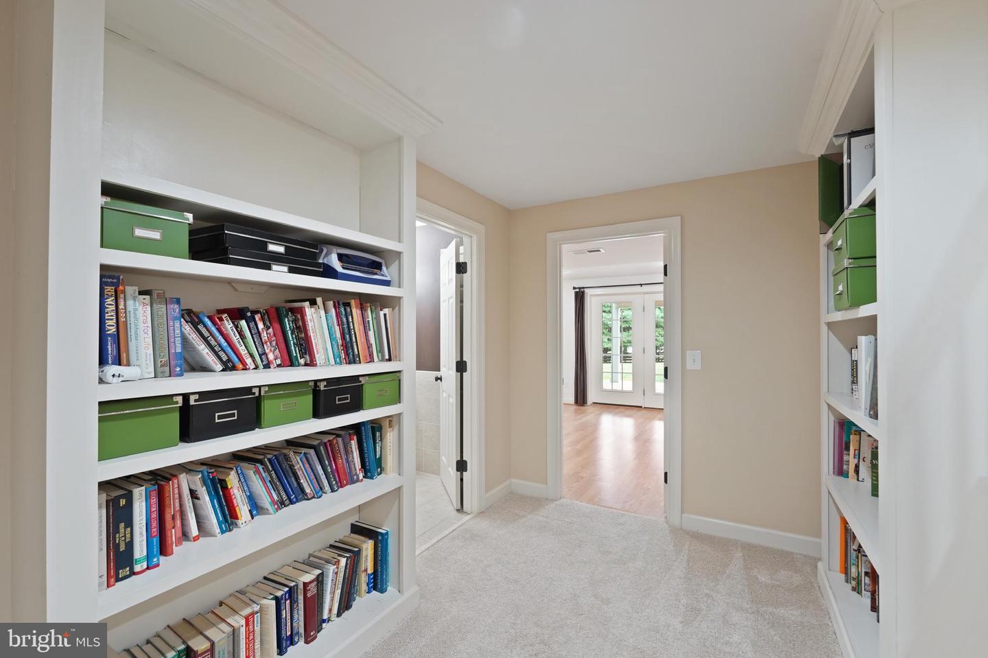 24224 KNOLLBROOK PL, ALDIE, Virginia 20105, 6 Bedrooms Bedrooms, ,5 BathroomsBathrooms,Residential,For sale,24224 KNOLLBROOK PL,VALO2105500 MLS # VALO2105500