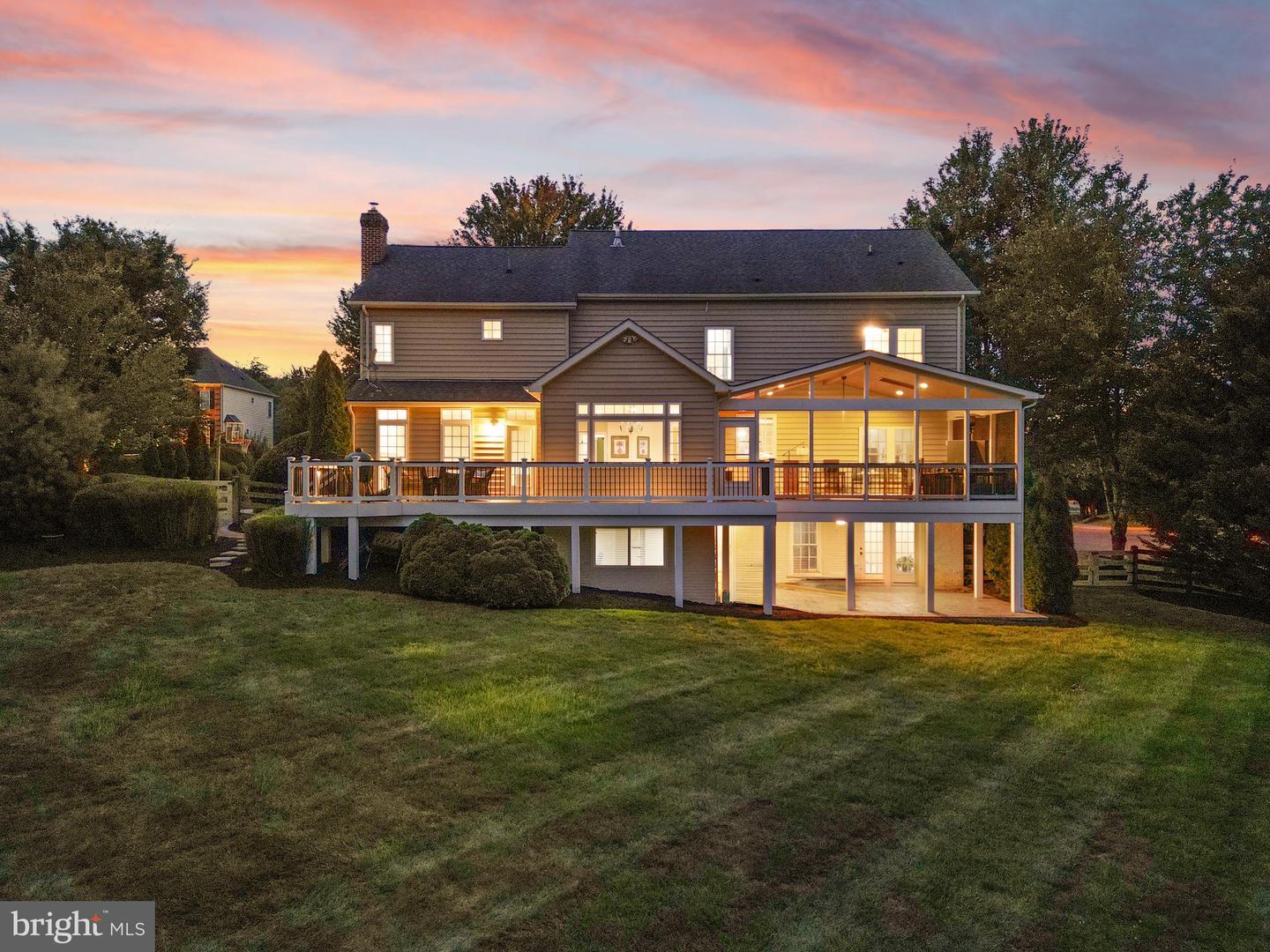 24224 KNOLLBROOK PL, ALDIE, Virginia 20105, 6 Bedrooms Bedrooms, ,5 BathroomsBathrooms,Residential,For sale,24224 KNOLLBROOK PL,VALO2105500 MLS # VALO2105500