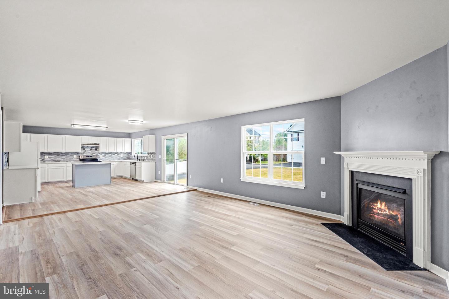 30 STANLEY LOOP, FREDERICKSBURG, Virginia 22406, 4 Bedrooms Bedrooms, 10 Rooms Rooms,2 BathroomsBathrooms,Residential,For sale,30 STANLEY LOOP,VAST2042266 MLS # VAST2042266