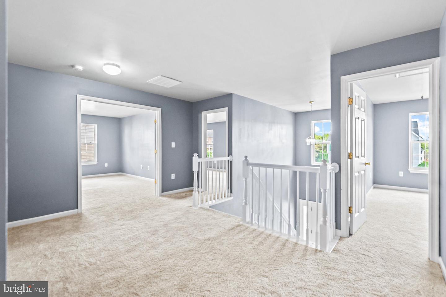 30 STANLEY LOOP, FREDERICKSBURG, Virginia 22406, 4 Bedrooms Bedrooms, 10 Rooms Rooms,2 BathroomsBathrooms,Residential,For sale,30 STANLEY LOOP,VAST2042266 MLS # VAST2042266