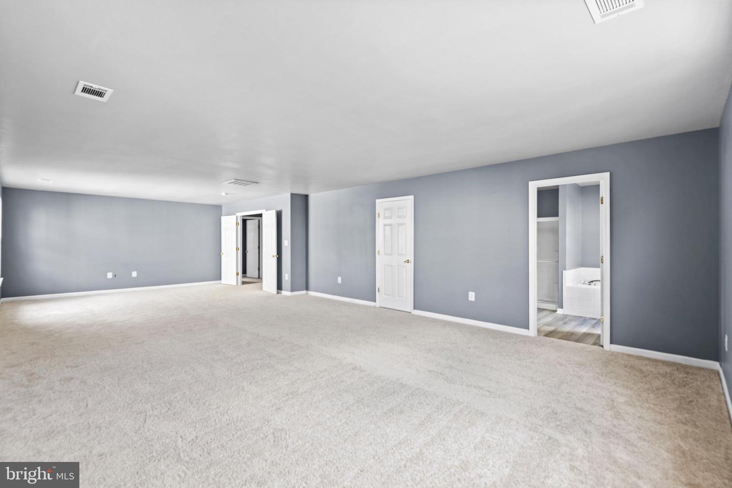 30 STANLEY LOOP, FREDERICKSBURG, Virginia 22406, 4 Bedrooms Bedrooms, 10 Rooms Rooms,2 BathroomsBathrooms,Residential,For sale,30 STANLEY LOOP,VAST2042266 MLS # VAST2042266