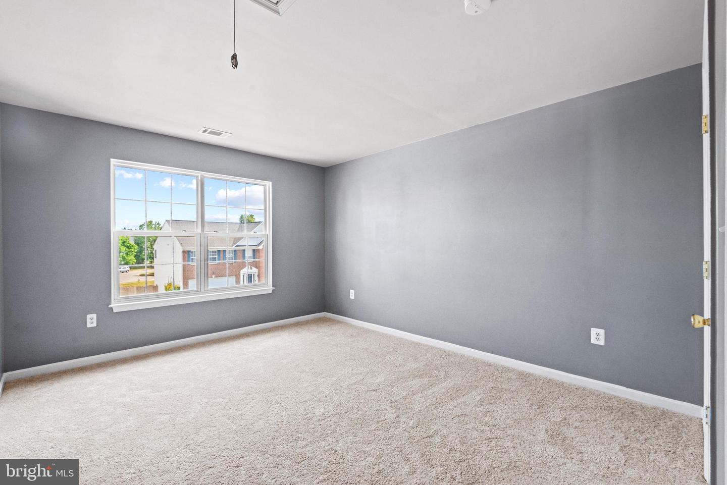 30 STANLEY LOOP, FREDERICKSBURG, Virginia 22406, 4 Bedrooms Bedrooms, 10 Rooms Rooms,2 BathroomsBathrooms,Residential,For sale,30 STANLEY LOOP,VAST2042266 MLS # VAST2042266