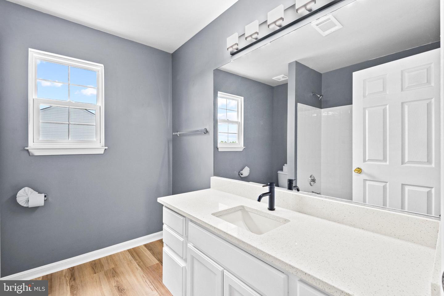 30 STANLEY LOOP, FREDERICKSBURG, Virginia 22406, 4 Bedrooms Bedrooms, 10 Rooms Rooms,2 BathroomsBathrooms,Residential,For sale,30 STANLEY LOOP,VAST2042266 MLS # VAST2042266