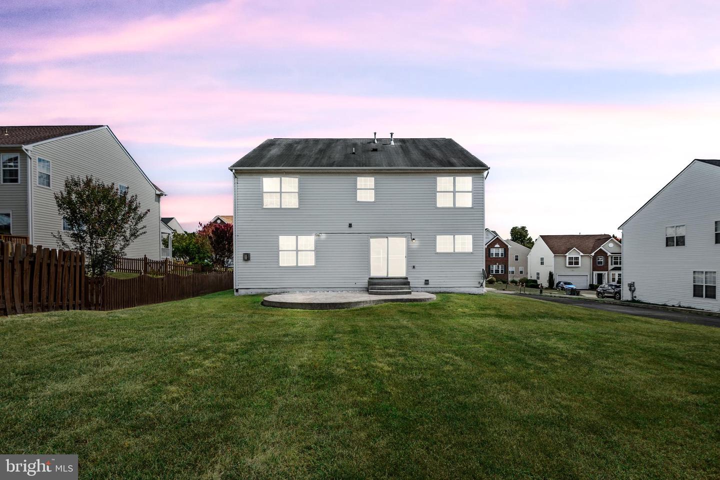 30 STANLEY LOOP, FREDERICKSBURG, Virginia 22406, 4 Bedrooms Bedrooms, 10 Rooms Rooms,2 BathroomsBathrooms,Residential,For sale,30 STANLEY LOOP,VAST2042266 MLS # VAST2042266