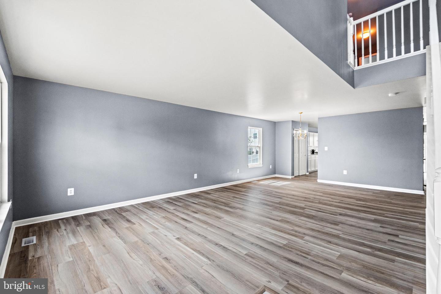 30 STANLEY LOOP, FREDERICKSBURG, Virginia 22406, 4 Bedrooms Bedrooms, 10 Rooms Rooms,2 BathroomsBathrooms,Residential,For sale,30 STANLEY LOOP,VAST2042266 MLS # VAST2042266