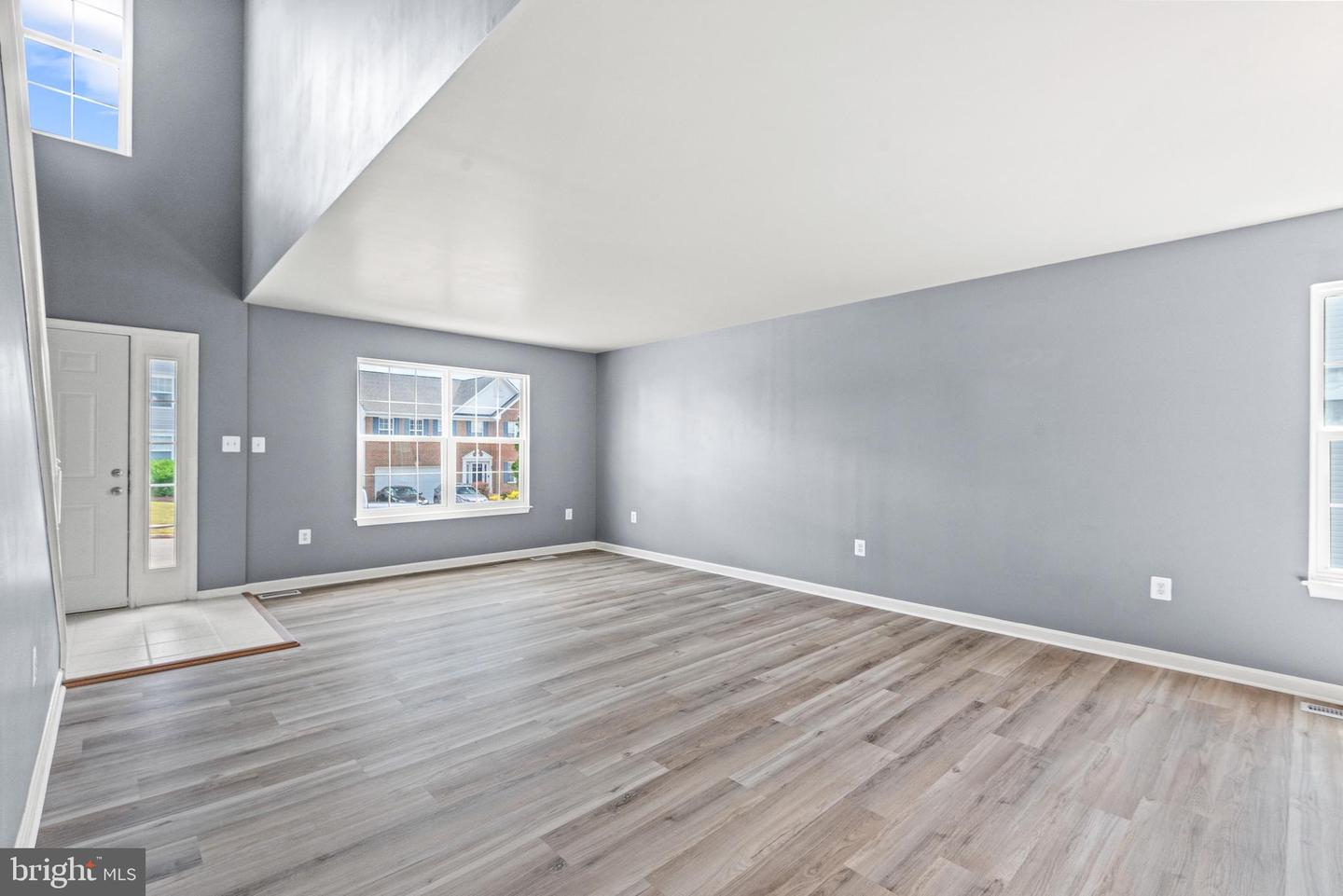 30 STANLEY LOOP, FREDERICKSBURG, Virginia 22406, 4 Bedrooms Bedrooms, 10 Rooms Rooms,2 BathroomsBathrooms,Residential,For sale,30 STANLEY LOOP,VAST2042266 MLS # VAST2042266