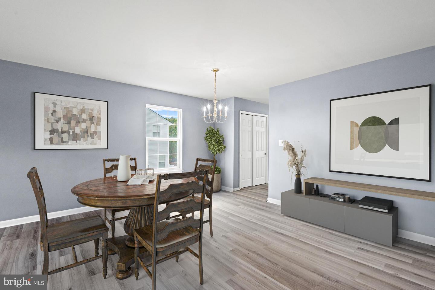 30 STANLEY LOOP, FREDERICKSBURG, Virginia 22406, 4 Bedrooms Bedrooms, 10 Rooms Rooms,2 BathroomsBathrooms,Residential,For sale,30 STANLEY LOOP,VAST2042266 MLS # VAST2042266