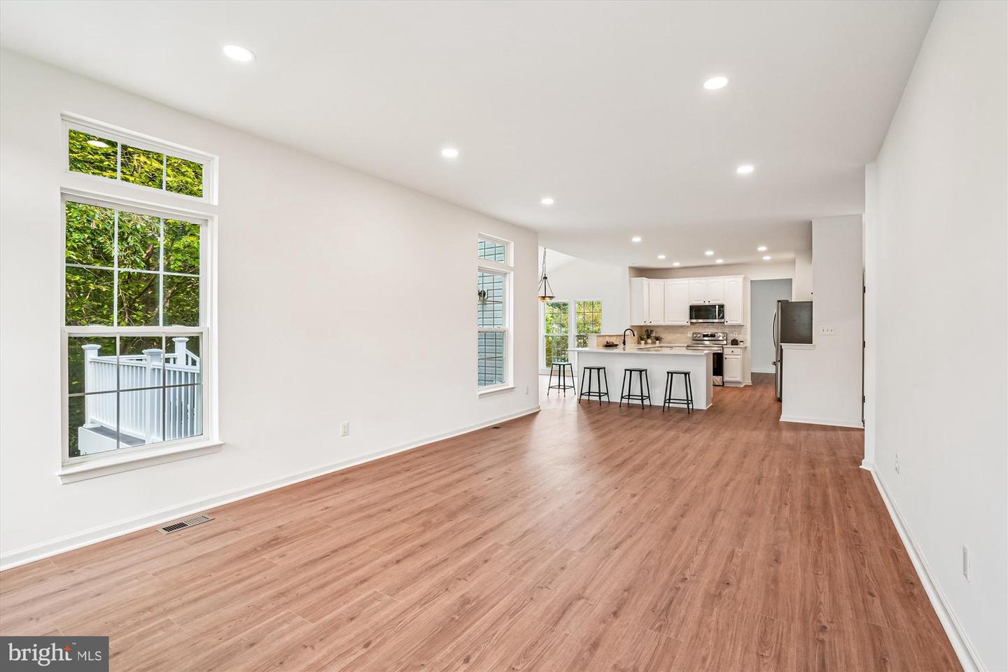 13235 AMBLEWOOD DR, MANASSAS, Virginia 20112, 5 Bedrooms Bedrooms, ,3 BathroomsBathrooms,Residential,For sale,13235 AMBLEWOOD DR,VAPW2102976 MLS # VAPW2102976