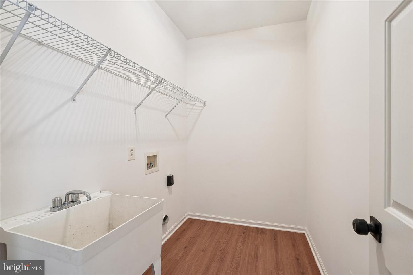 13235 AMBLEWOOD DR, MANASSAS, Virginia 20112, 5 Bedrooms Bedrooms, ,3 BathroomsBathrooms,Residential,For sale,13235 AMBLEWOOD DR,VAPW2102976 MLS # VAPW2102976
