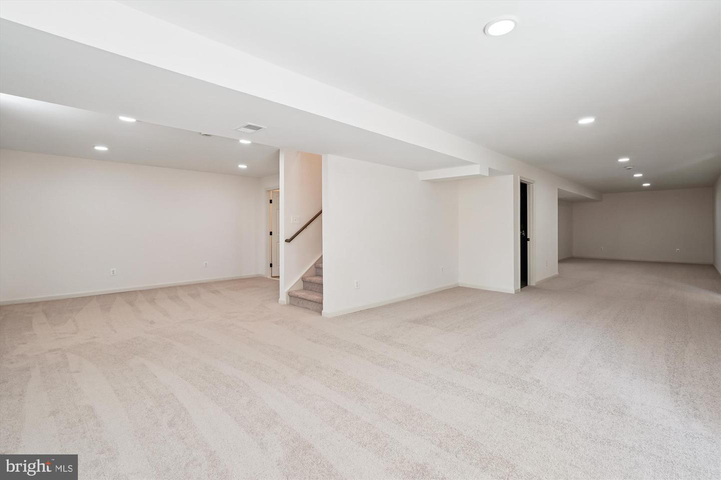 13235 AMBLEWOOD DR, MANASSAS, Virginia 20112, 5 Bedrooms Bedrooms, ,3 BathroomsBathrooms,Residential,For sale,13235 AMBLEWOOD DR,VAPW2102976 MLS # VAPW2102976