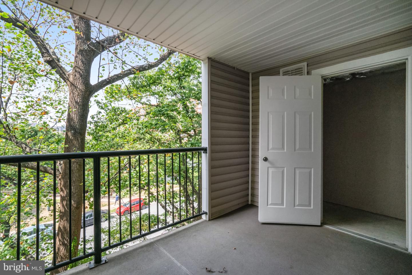 3307 WYNDHAM CIR #3169, ALEXANDRIA, Virginia 22302, 1 Bedroom Bedrooms, ,1 BathroomBathrooms,Residential,For sale,3307 WYNDHAM CIR #3169,VAAX2049218 MLS # VAAX2049218