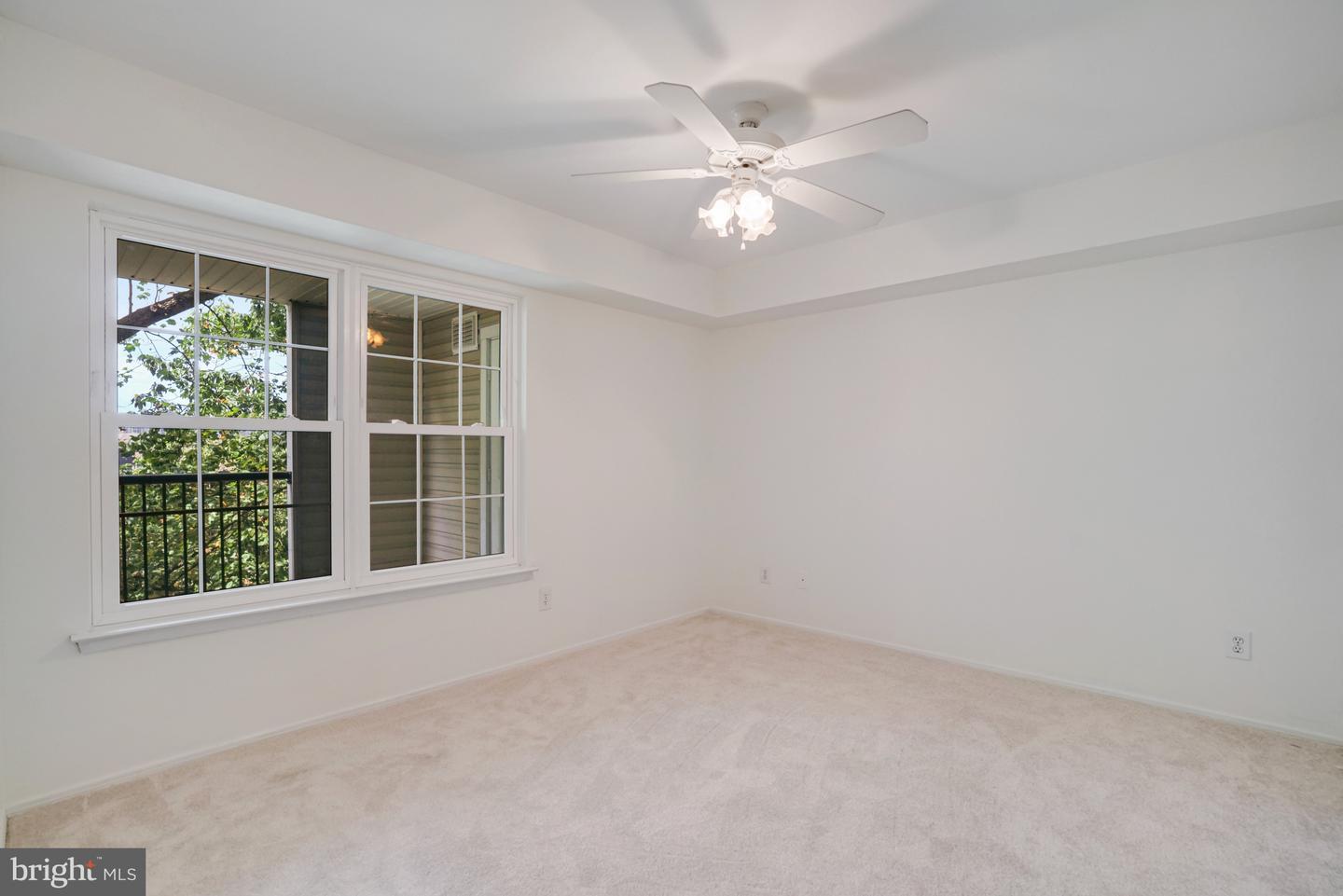 3307 WYNDHAM CIR #3169, ALEXANDRIA, Virginia 22302, 1 Bedroom Bedrooms, ,1 BathroomBathrooms,Residential,For sale,3307 WYNDHAM CIR #3169,VAAX2049218 MLS # VAAX2049218