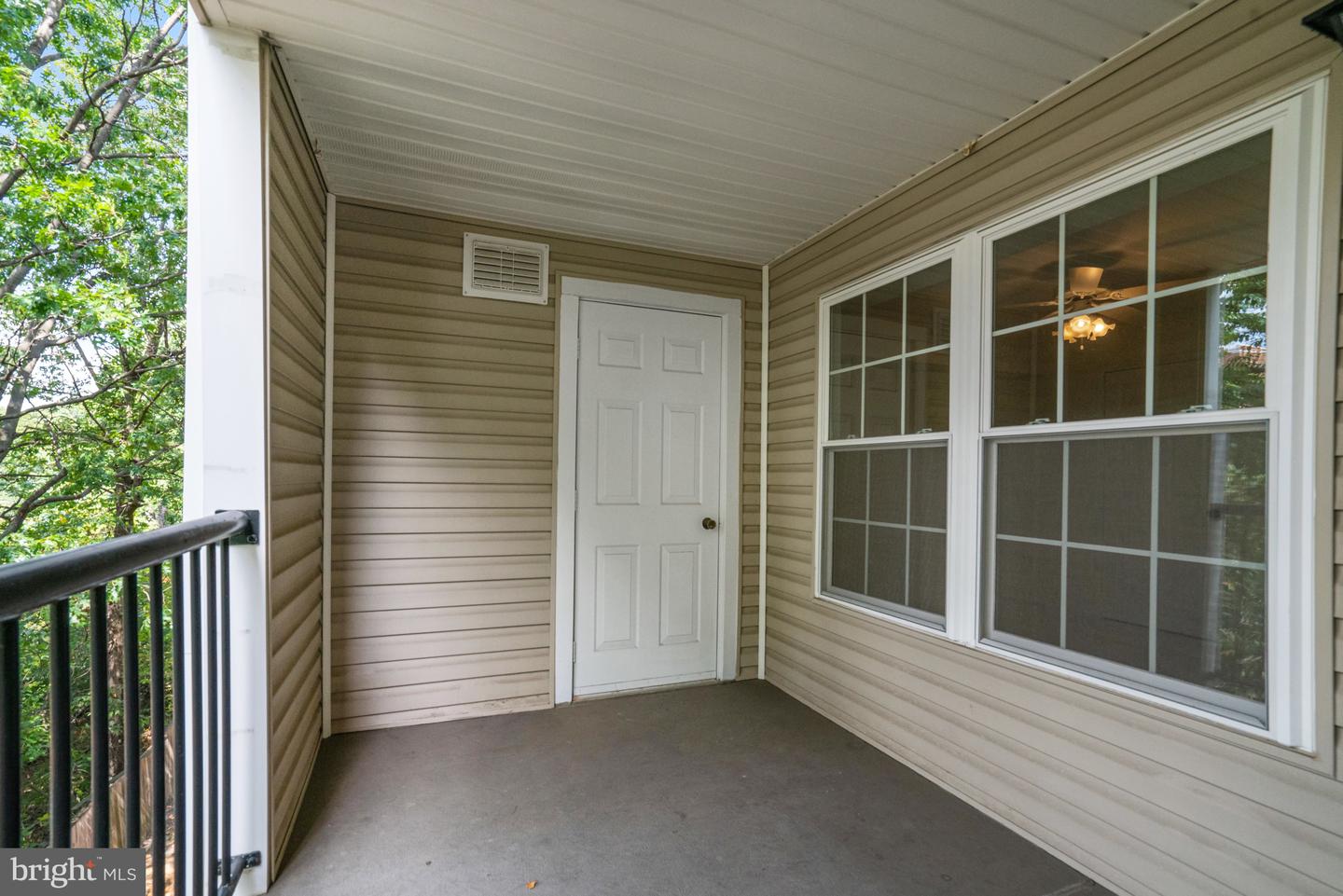 3307 WYNDHAM CIR #3169, ALEXANDRIA, Virginia 22302, 1 Bedroom Bedrooms, ,1 BathroomBathrooms,Residential,For sale,3307 WYNDHAM CIR #3169,VAAX2049218 MLS # VAAX2049218