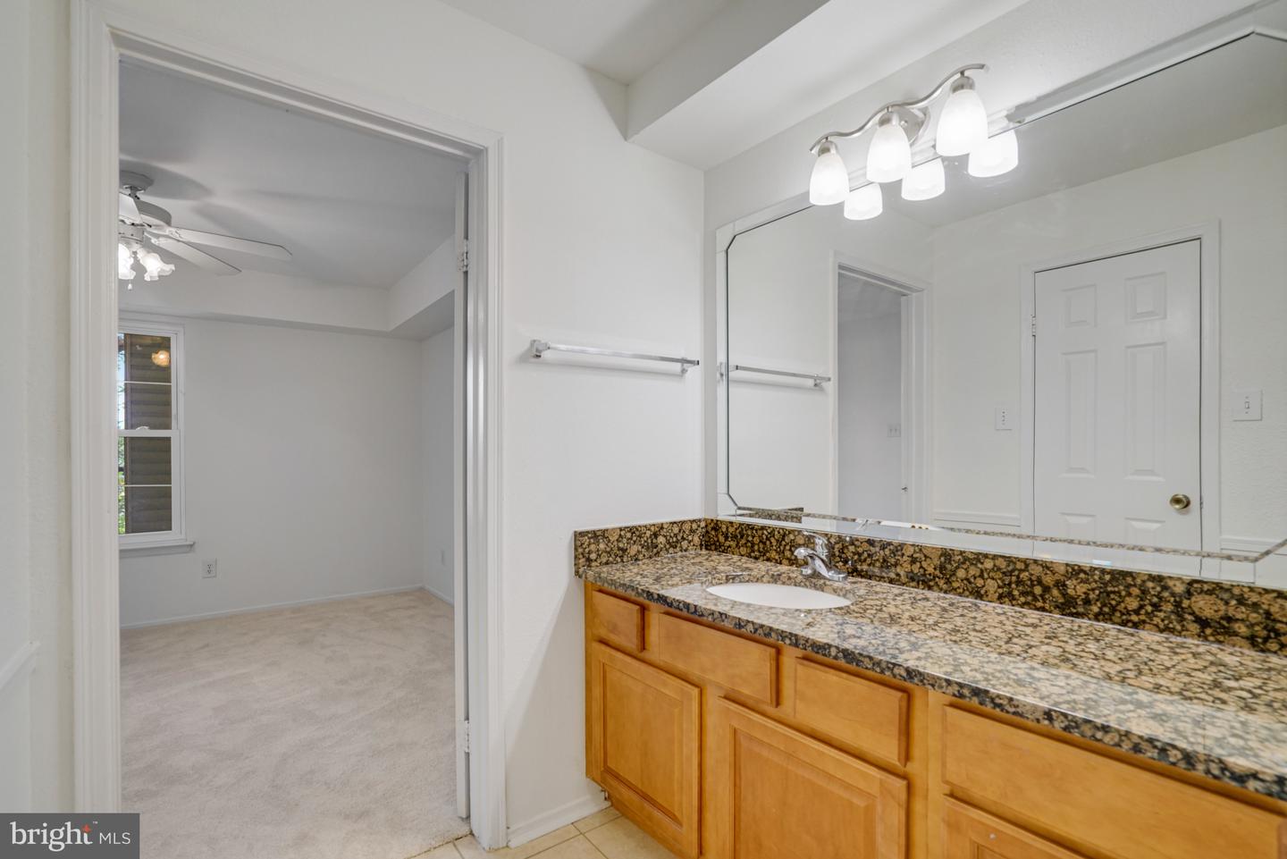 3307 WYNDHAM CIR #3169, ALEXANDRIA, Virginia 22302, 1 Bedroom Bedrooms, ,1 BathroomBathrooms,Residential,For sale,3307 WYNDHAM CIR #3169,VAAX2049218 MLS # VAAX2049218