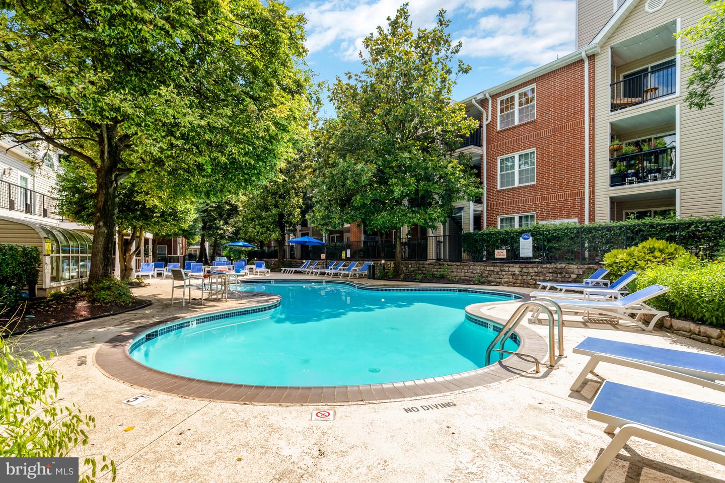 3307 WYNDHAM CIR #3169, ALEXANDRIA, Virginia 22302, 1 Bedroom Bedrooms, ,1 BathroomBathrooms,Residential,For sale,3307 WYNDHAM CIR #3169,VAAX2049218 MLS # VAAX2049218