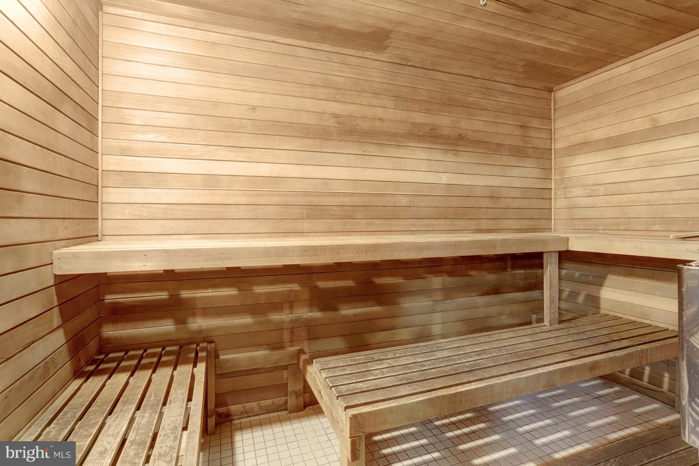 3307 WYNDHAM CIR #3169, ALEXANDRIA, Virginia 22302, 1 Bedroom Bedrooms, ,1 BathroomBathrooms,Residential,For sale,3307 WYNDHAM CIR #3169,VAAX2049218 MLS # VAAX2049218