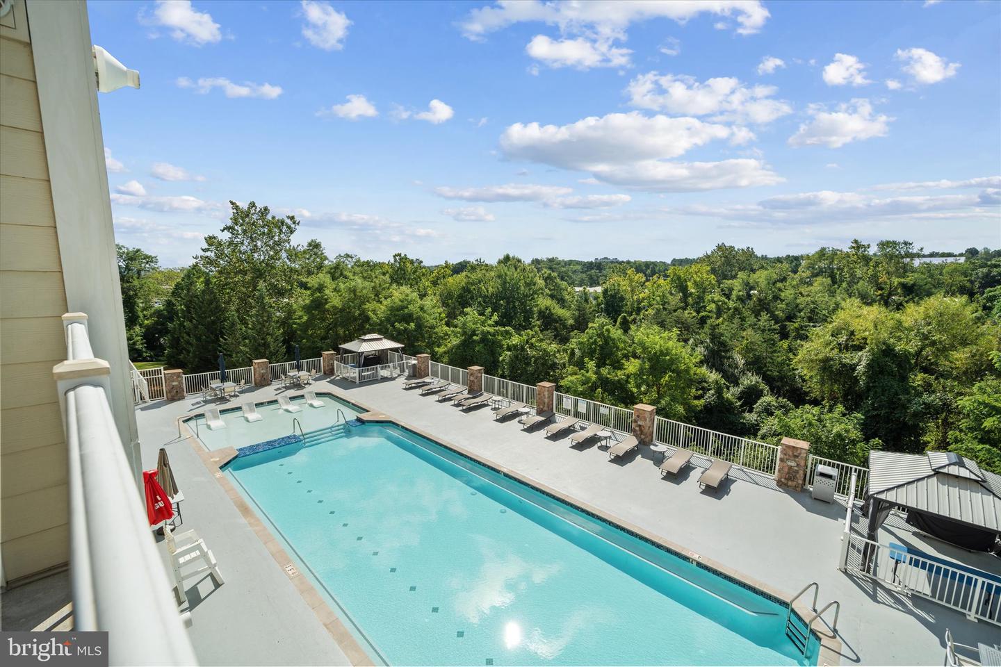 6301 EDSALL RD #301, ALEXANDRIA, Virginia 22312, 2 Bedrooms Bedrooms, ,2 BathroomsBathrooms,Residential,For sale,6301 EDSALL RD #301,VAFX2264758 MLS # VAFX2264758 6301 EDSALL RD #301, ALEXANDRIA, Virginia 22312, 2 Bedrooms Bedrooms, ,2 BathroomsBathrooms,Residential,For sale,6301 EDSALL RD #301,VAFX2264758 MLS # VAFX2264758