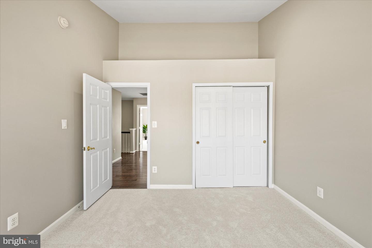 13438 BURROUGH FARM DR, HERNDON, Virginia 20171, 4 Bedrooms Bedrooms, ,3 BathroomsBathrooms,Residential,For sale,13438 BURROUGH FARM DR,VAFX2264960 MLS # VAFX2264960