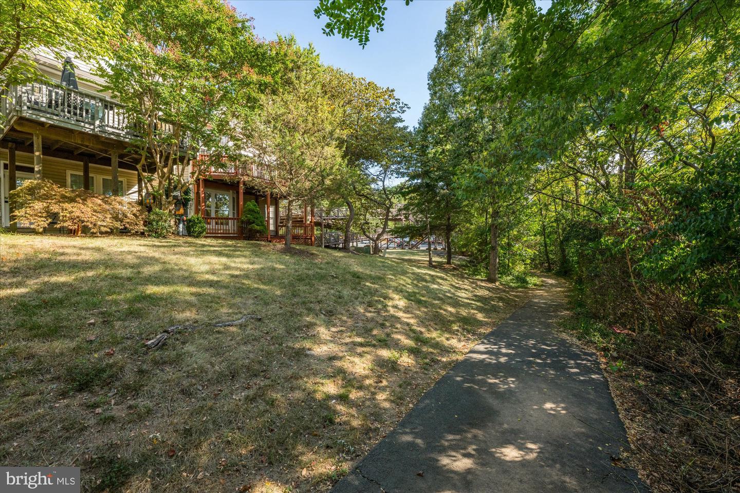 13438 BURROUGH FARM DR, HERNDON, Virginia 20171, 4 Bedrooms Bedrooms, ,3 BathroomsBathrooms,Residential,For sale,13438 BURROUGH FARM DR,VAFX2264960 MLS # VAFX2264960