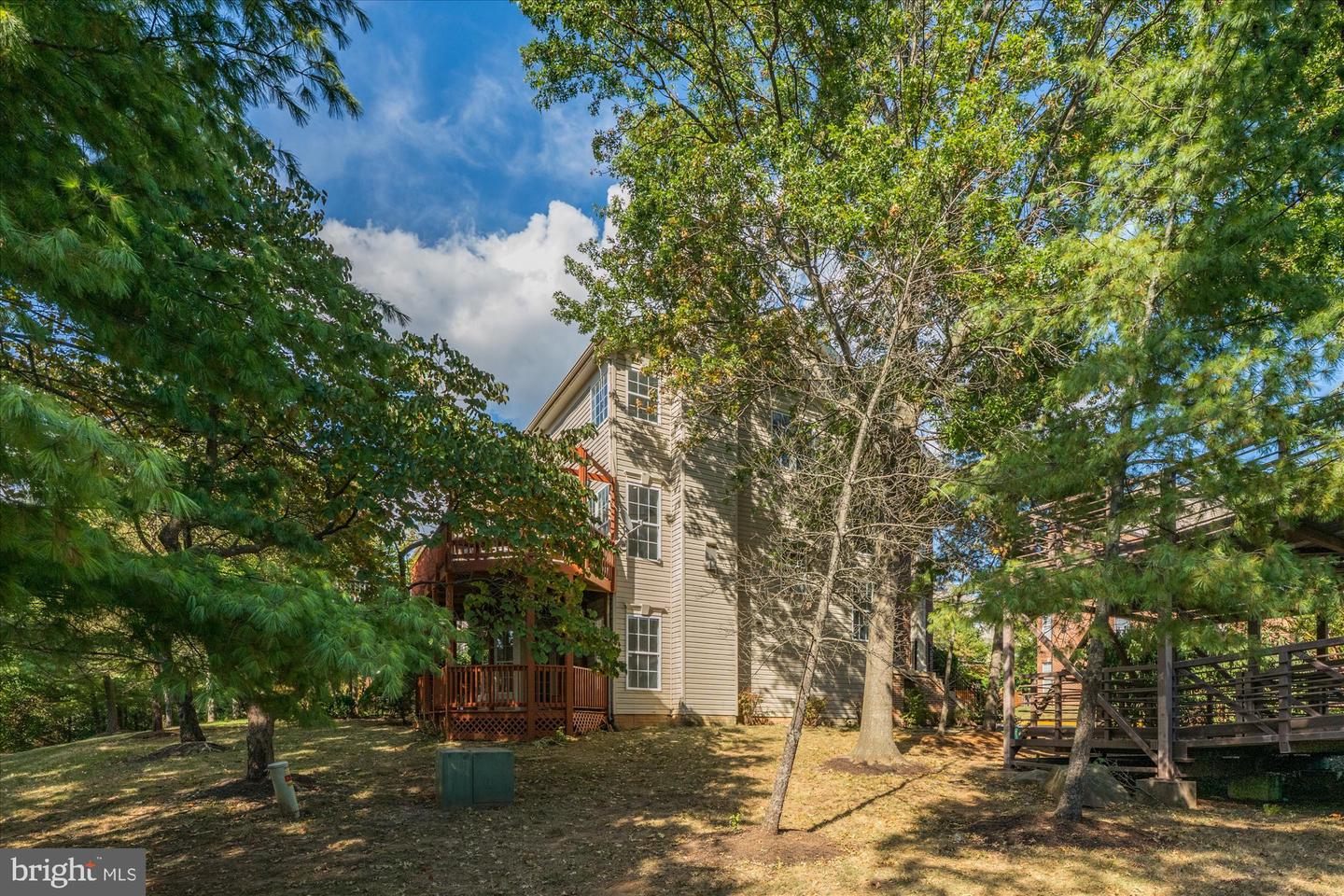 13438 BURROUGH FARM DR, HERNDON, Virginia 20171, 4 Bedrooms Bedrooms, ,3 BathroomsBathrooms,Residential,For sale,13438 BURROUGH FARM DR,VAFX2264960 MLS # VAFX2264960