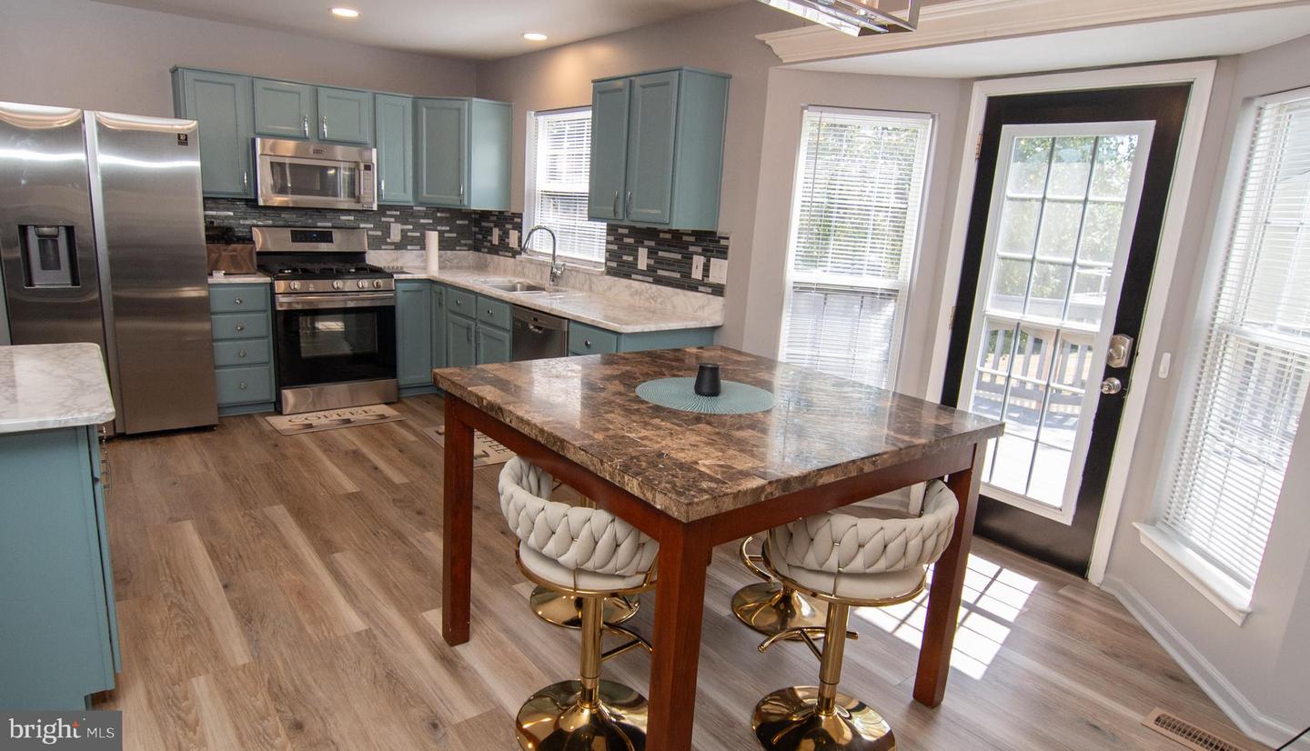 1 ZINC DR, FREDERICKSBURG, Virginia 22406, 3 Bedrooms Bedrooms, ,3 BathroomsBathrooms,Residential,For sale,1 ZINC DR,VAST2042312 MLS # VAST2042312 1 ZINC DR, FREDERICKSBURG, Virginia 22406, 3 Bedrooms Bedrooms, ,3 BathroomsBathrooms,Residential,For sale,1 ZINC DR,VAST2042312 MLS # VAST2042312