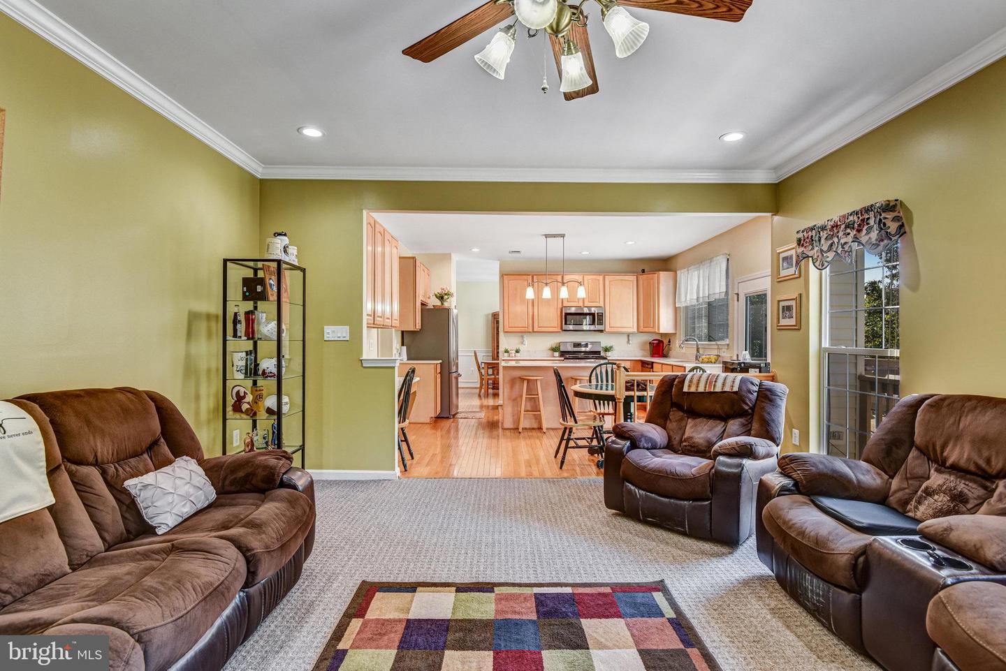 9234 CYNTHIA ST, MANASSAS PARK, Virginia 20111, 5 Bedrooms Bedrooms, ,3 BathroomsBathrooms,Residential,For sale,9234 CYNTHIA ST,VAMP2003280 MLS # VAMP2003280