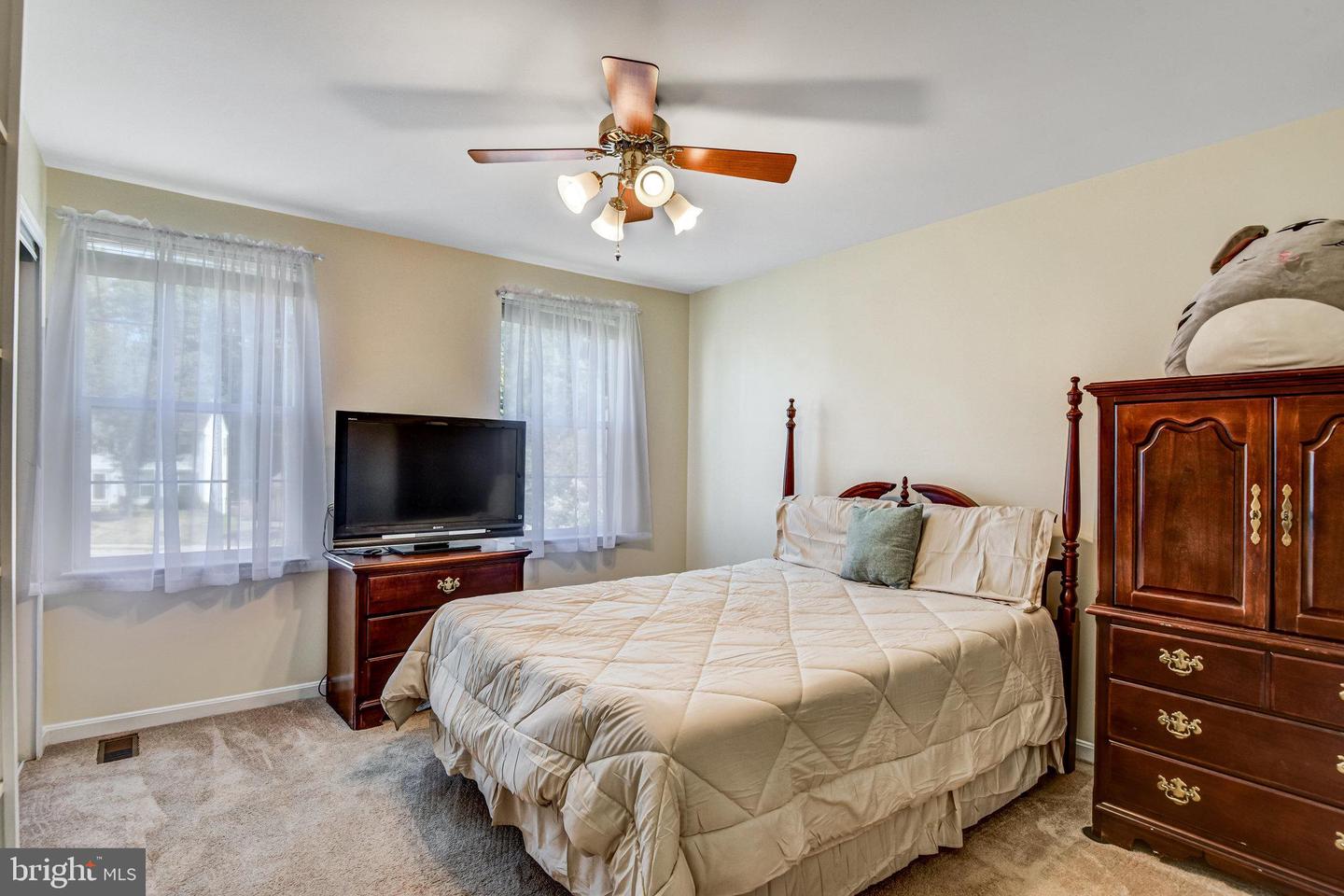 9234 CYNTHIA ST, MANASSAS PARK, Virginia 20111, 5 Bedrooms Bedrooms, ,3 BathroomsBathrooms,Residential,For sale,9234 CYNTHIA ST,VAMP2003280 MLS # VAMP2003280