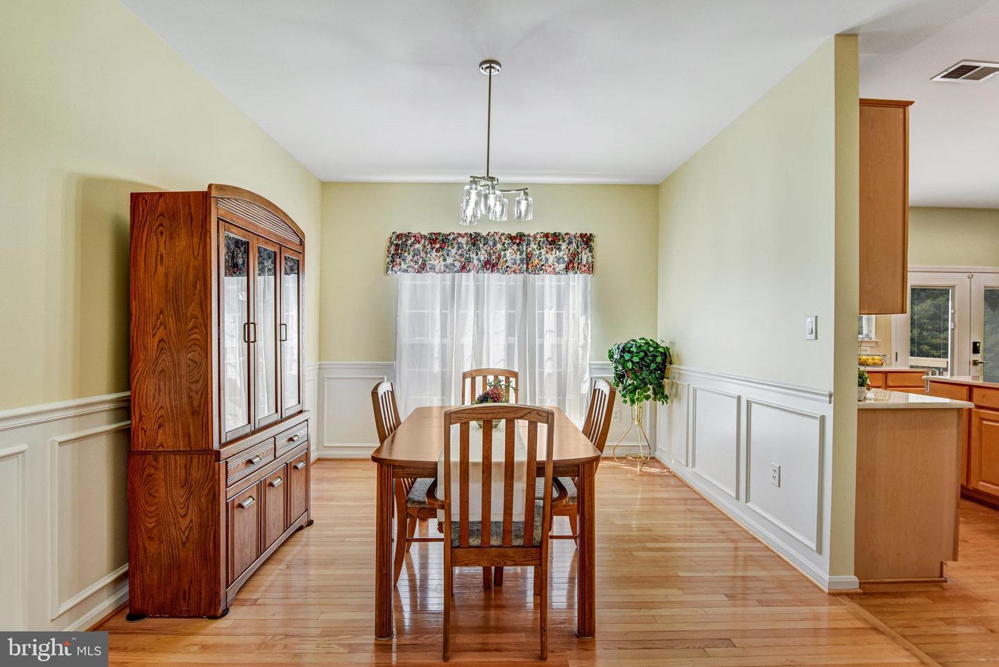 9234 CYNTHIA ST, MANASSAS PARK, Virginia 20111, 5 Bedrooms Bedrooms, ,3 BathroomsBathrooms,Residential,For sale,9234 CYNTHIA ST,VAMP2003280 MLS # VAMP2003280