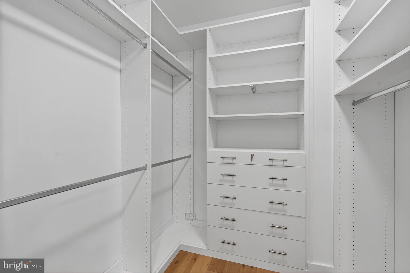 1881 N NASH ST #2109, ARLINGTON, Virginia 22209, 3 Bedrooms Bedrooms, ,3 BathroomsBathrooms,Residential,For sale,1881 N NASH ST #2109,VAAR2063044 MLS # VAAR2063044 1881 N NASH ST #2109, ARLINGTON, Virginia 22209, 3 Bedrooms Bedrooms, ,3 BathroomsBathrooms,Residential,For sale,1881 N NASH ST #2109,VAAR2063044 MLS # VAAR2063044