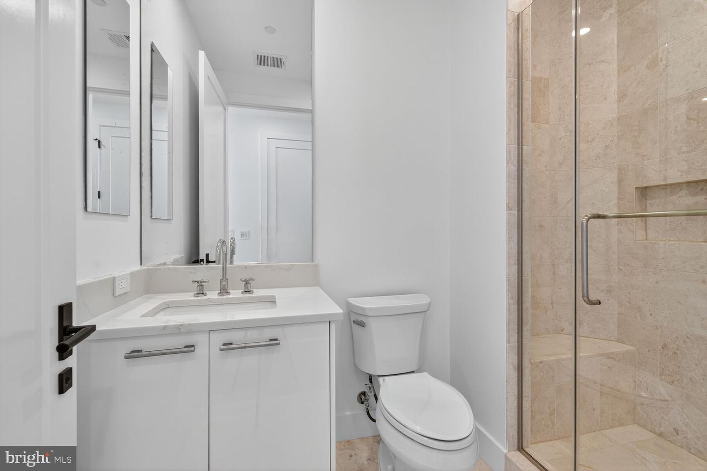 1881 N NASH ST #2109, ARLINGTON, Virginia 22209, 3 Bedrooms Bedrooms, ,3 BathroomsBathrooms,Residential,For sale,1881 N NASH ST #2109,VAAR2063044 MLS # VAAR2063044 1881 N NASH ST #2109, ARLINGTON, Virginia 22209, 3 Bedrooms Bedrooms, ,3 BathroomsBathrooms,Residential,For sale,1881 N NASH ST #2109,VAAR2063044 MLS # VAAR2063044