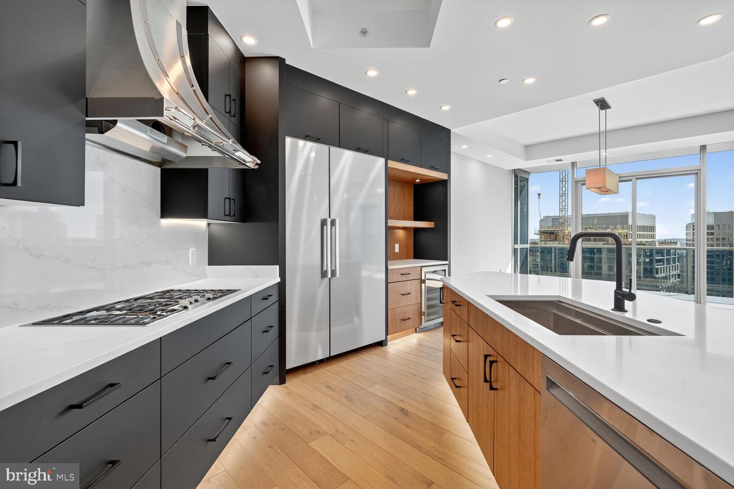 1881 N NASH ST #2109, ARLINGTON, Virginia 22209, 3 Bedrooms Bedrooms, ,3 BathroomsBathrooms,Residential,For sale,1881 N NASH ST #2109,VAAR2063044 MLS # VAAR2063044 1881 N NASH ST #2109, ARLINGTON, Virginia 22209, 3 Bedrooms Bedrooms, ,3 BathroomsBathrooms,Residential,For sale,1881 N NASH ST #2109,VAAR2063044 MLS # VAAR2063044