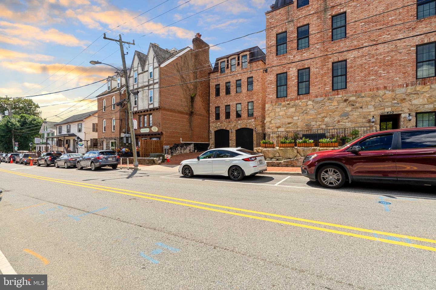 12650 DARA DR #T2, WOODBRIDGE, Virginia 22192, 1 Bedroom Bedrooms, 2 Rooms Rooms,1 BathroomBathrooms,Residential,For sale,12650 DARA DR #T2,VAPW2103190 MLS # VAPW2103190