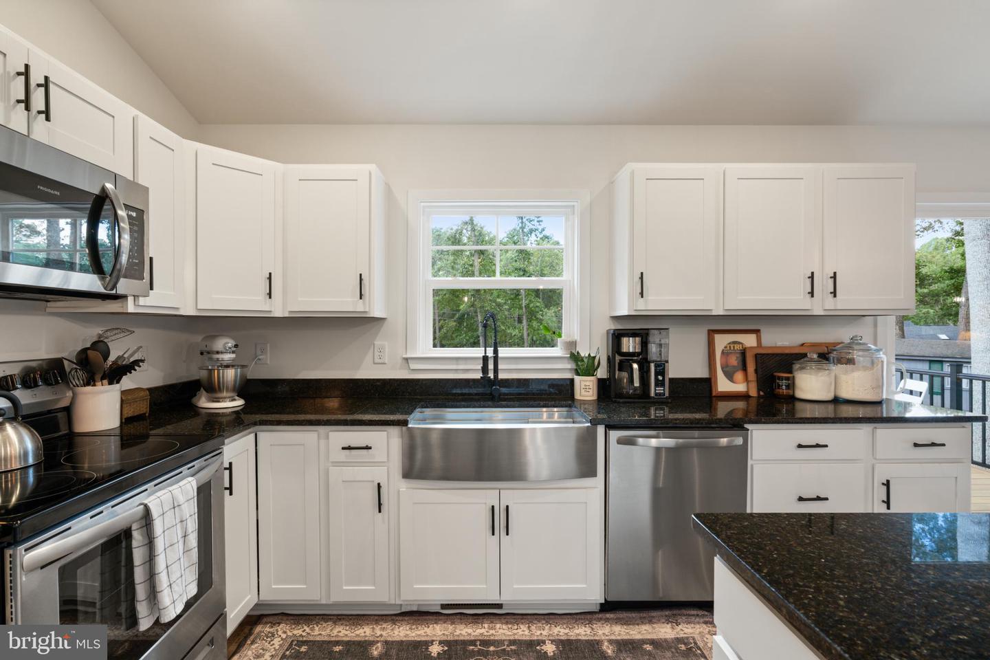 135 NEW PROVIDENCE DR, RUTHER GLEN, Virginia 22546, 4 Bedrooms Bedrooms, 11 Rooms Rooms,2 BathroomsBathrooms,Residential,For sale,135 NEW PROVIDENCE DR,VACV2008778 MLS # VACV2008778
