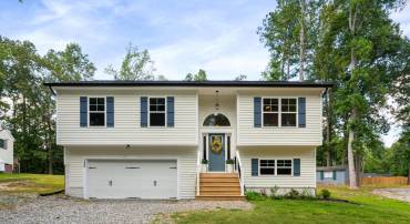 135 NEW PROVIDENCE DR, RUTHER GLEN, Virginia 22546, 4 Bedrooms Bedrooms, 11 Rooms Rooms,2 BathroomsBathrooms,Residential,For sale,135 NEW PROVIDENCE DR,VACV2008778 MLS # VACV2008778