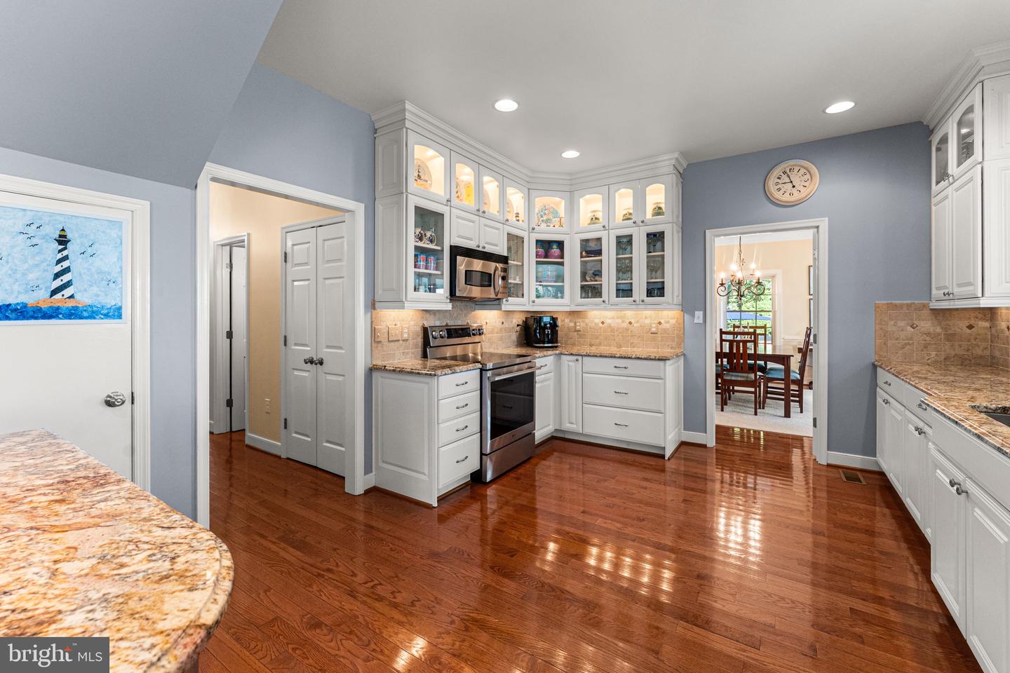 668 EDGEWATER LN, MONTROSS, Virginia 22520, 4 Bedrooms Bedrooms, ,3 BathroomsBathrooms,Residential,For sale,668 EDGEWATER LN,VAWE2009684 MLS # VAWE2009684