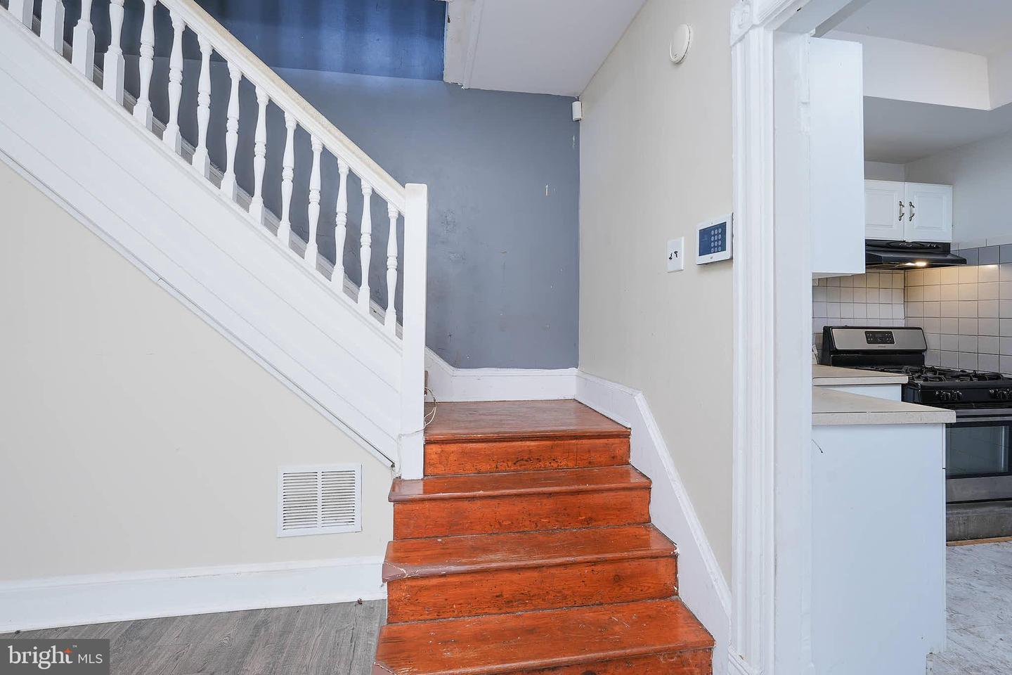 322 RALEIGH ST SE, WASHINGTON, District Of Columbia 20032, 2 Bedrooms Bedrooms, ,1 BathroomBathrooms,Residential,For sale,322 RALEIGH ST SE,DCDC2220328 MLS # DCDC2220328