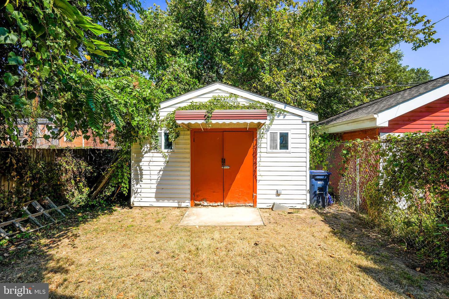 322 RALEIGH ST SE, WASHINGTON, District Of Columbia 20032, 2 Bedrooms Bedrooms, ,1 BathroomBathrooms,Residential,For sale,322 RALEIGH ST SE,DCDC2220328 MLS # DCDC2220328